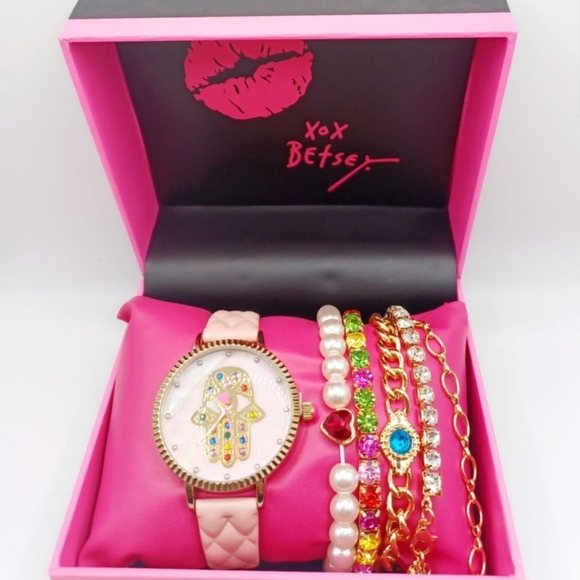 NEW Betsey Johnson Mystic Hamsa Eye Pink Watch with Bracelets Box Gift Set - Picture 5 of 6